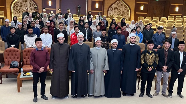 تحت رعاية مفتي الجمهورية.. افتتاح الدورة التدريبية على الفتوى لاتحاد الطلبة الإندونيسيين بالقاهرة   دار الإفتاء المصرية تفتتح دورة التدريب على الفتوى لاتحاد الطلبة الإندونيسيين بالقاهرة