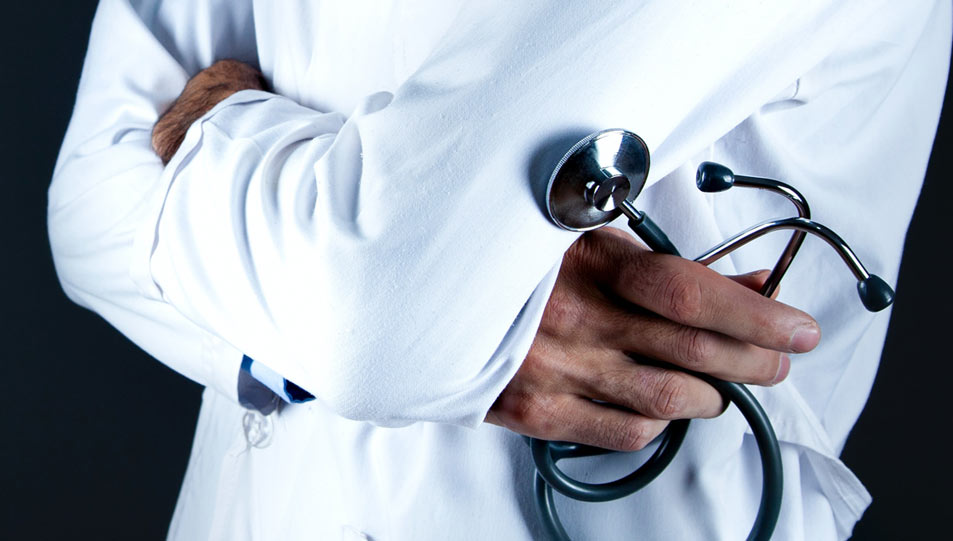 حكم إجراء عملية تجميل لإرجاع الأنف لشكلها الأول قبل تعرضها لحادث