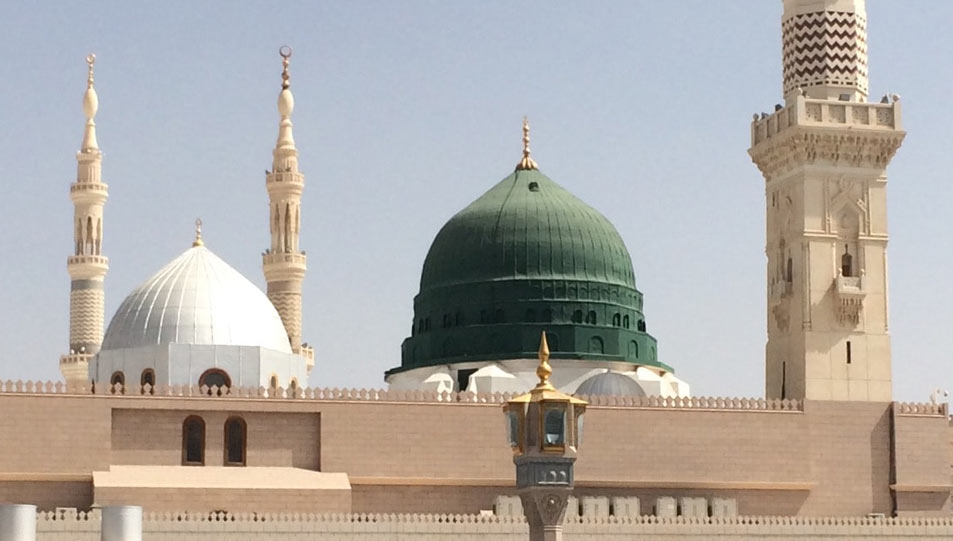 حكم الاحتفال بالمولد النبوي الشريف وكيفيته