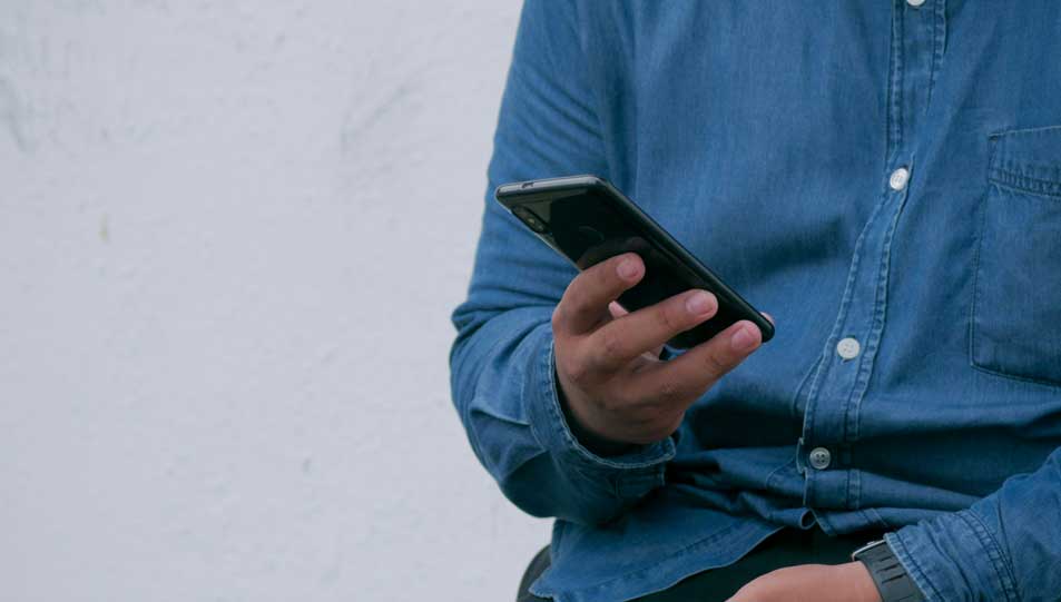 حكم بيع العملات عبر المنصات الإلكترونية