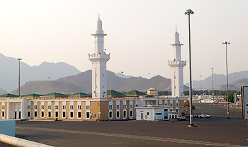 المبيت بالمزدلفة المبيت بالمزدلفة