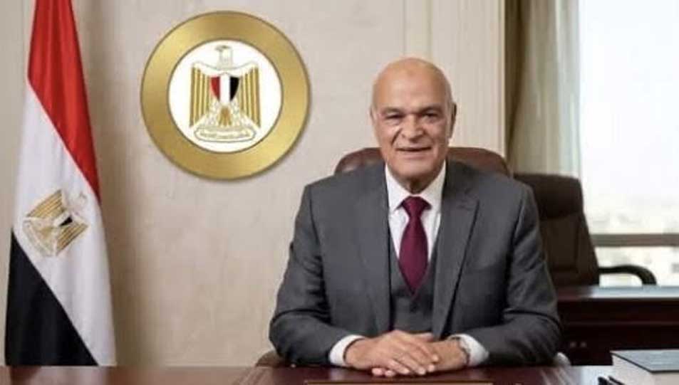 Le Grand Mufti de la République adresse ses félicitations au conseiller ʿAbd al-Nāṣir Abū al-ʿAzm à l’occasion de sa prise de fonctions en qualité de président de l’Autorité des Contentieux de l’État.