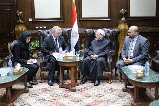 New Zealand's ambassador to Cairo meets Egypt's Mufti, offers condolences over Christchurch's terrorist crime