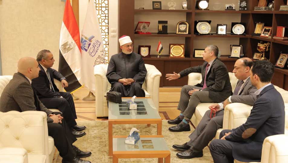 Le Mufti de la République reçoit une délégation de membres du Club des juges du gouvernorat de Port-Saïd.