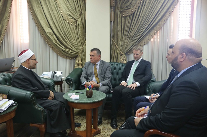 Egypt’s Mufti receives a Swedish delegation to promote mutual religious cooperation