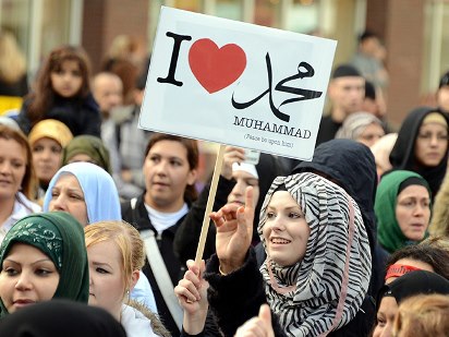 Prophet Muhammad at a Glance: Mercy for All