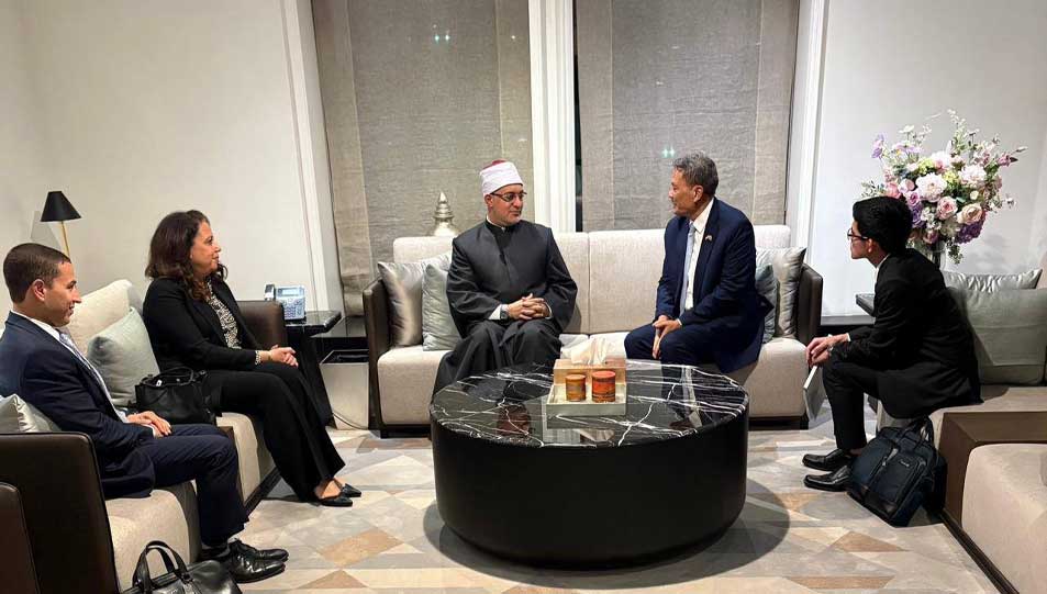 Egypt's Grand Mufti arrives in Thailand for official visit