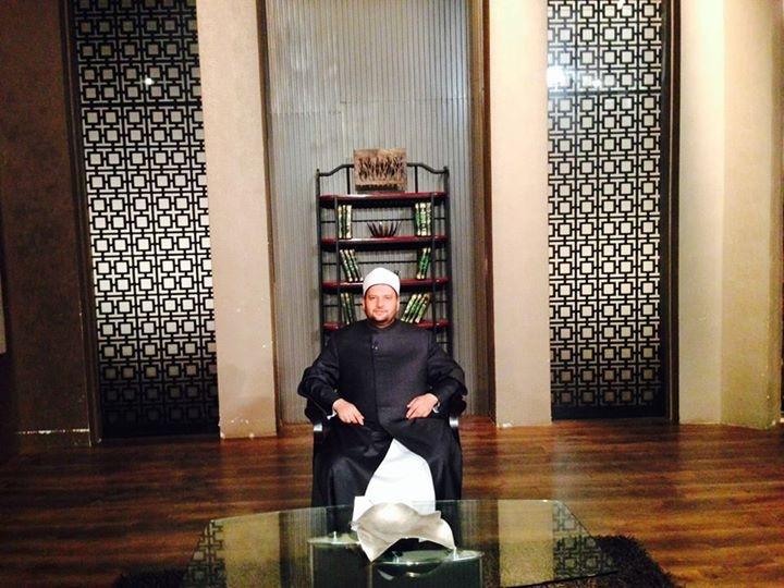 The advisor to the grand mufti presents the first religious TV show in English language directed to Europe and America