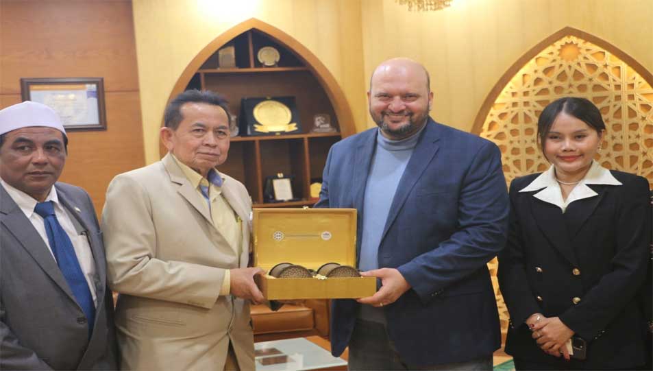 Senior Advisor to Egypt’s Mufti receives a high-level Thai delegation from Bangkok’s International Islamic University