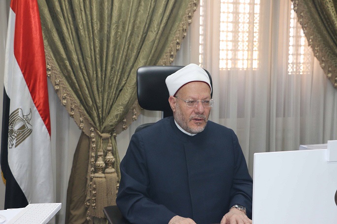Egypt’s Mufti participates in a virtual meeting on environmental education, commemorates International Day for Ifta