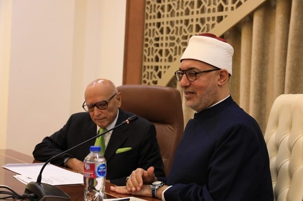 Le Mufti de la République reçoit une délégation de Djibouti et affirme l'importance de l'intégration entre la référence religieuse et la vision scientifique.