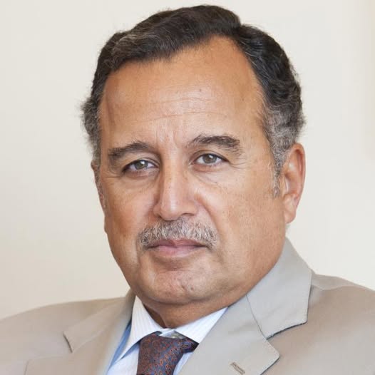 Le Grand Mufti de la République félicite Nabil Fahmy pour sa prise de fonctions à la tête du Secrétariat de la Ligue arabe.