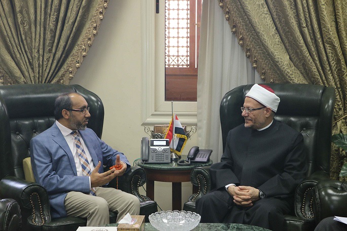 Egypt's Mufti receives Afghan ambassador to Cairo, discusses aspects of fostering religious cooperation
